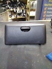 Porte de boite à  Gants Peugeot 106 Phase 2 année 2001