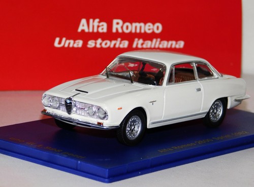 Alfa romeo 2600 sprint - alfa, white