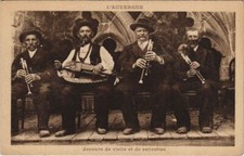 CPA Joueurs de Vielle et de