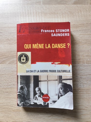 Qui mène danse la cia - mène,