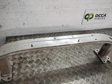 Renfort pare choc avant