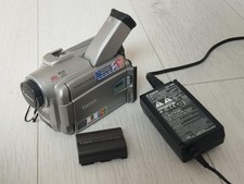 Caméra Canon DM MV30E / Camescope miniDV / Avec chargeur / Fonctionne