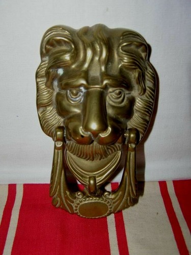 Ancien heurtoir porte - de,