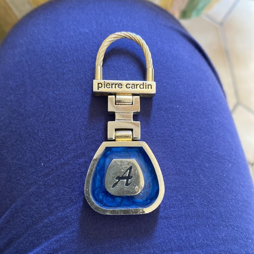 Porte clé pierre cardin - porte,