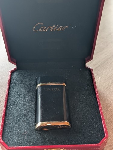 Briquet cartier noir or - ,