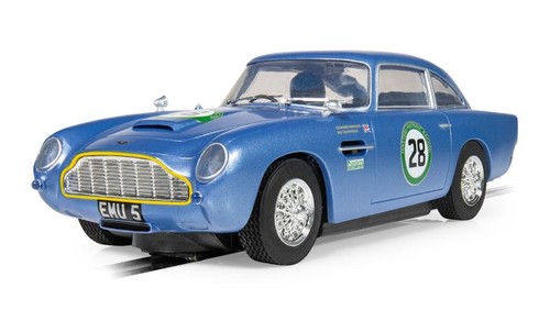 Scalextric aston martin - scalextric,