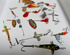 Lot ancien leurres cuillers - ancien,