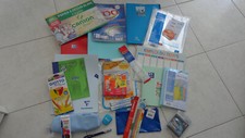 Lot de fournitures scolaires -