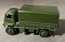 DINKY TOYS CAMION MILITAIRE