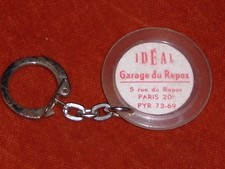 Porte-clés Key ring IDEAL GARAGE REPOS Paris 20° Panneau STOP signalisation N° 1