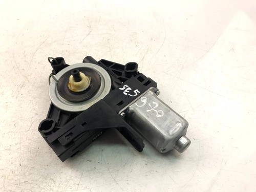 Volvo v70 iii moteur - volvo, bw
