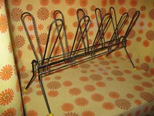 📰 Vintage 80s Ancien PORTE-REVUES JOURNAUX en MÉTAL NOIR PIEDS BOULE JAUNE