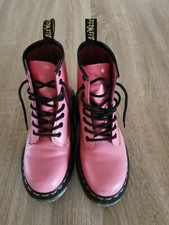 Paires de chaussures Doc