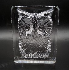 Sculpture Chouette Hibou en cristal blanc moulé signé Nancy Design XXème