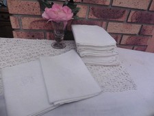 12 ANCIENNES SERVIETTES DE