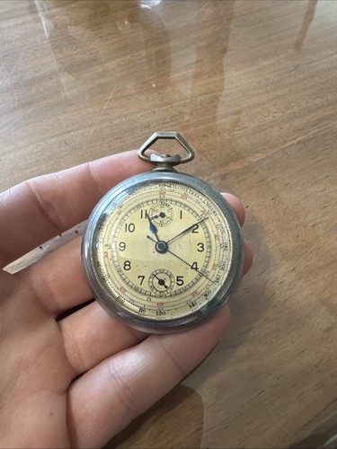 Montre gousset - À,