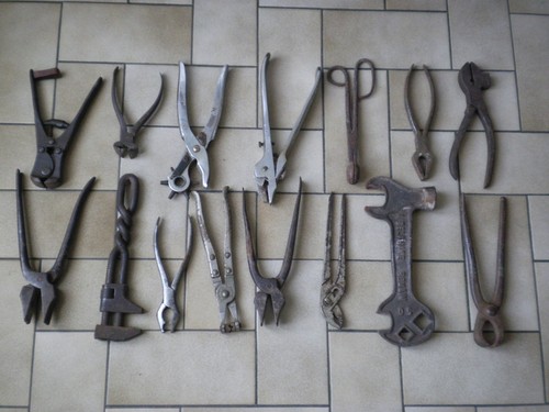Outils anciens pinces - outils,