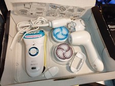 Epilateur BRAUN Silk Epil 9 SKINSPA Sensosmart tres peu servi tres propre