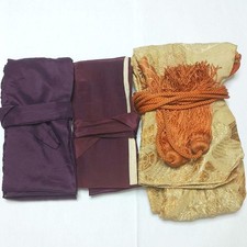 Lot de trois articles Katana