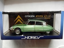 Norev Citroën DS 23 1/18 Vert Métal  Rétroviseur gauche à recoller .