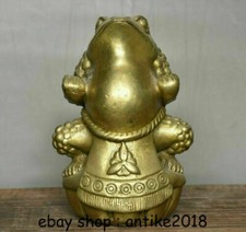 4.6" Collect Old Chinese Brass Fengshui Bufonid Toad Lucky Statue Sculpture