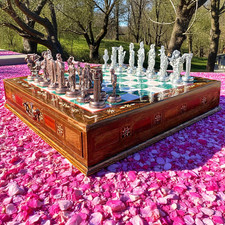 Ancien jeu d'échecs Croisés