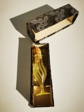 Flacon de parfum en verre