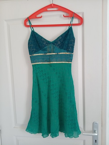 Robe vert emeraude 100 - emeraude, or