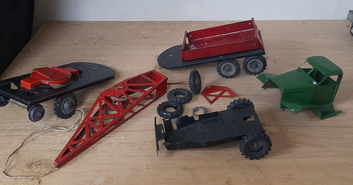 Pièces pour vehicule année