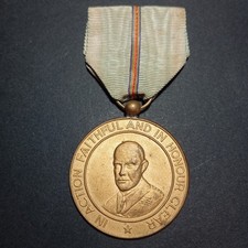 R1/03/26 (REF36349) Médaille