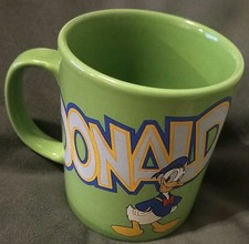 Ancien Mug DONALD Tasse Disneyland Paris . Made in ENGLAND Décoré en Allemagne