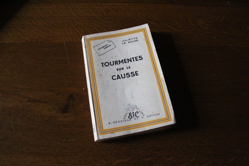 Tourmentes sur causse - sur, par