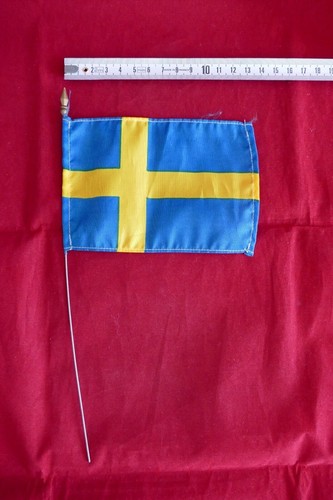 Drapeau suede monté - monté, sur