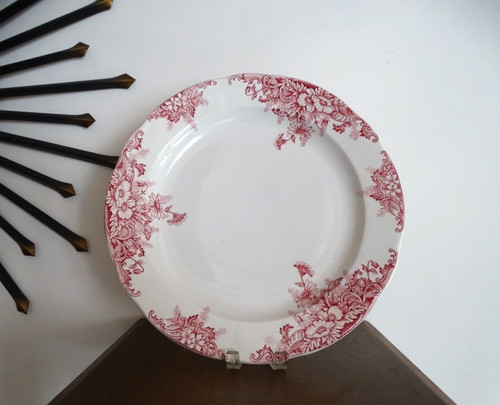 Plat creux faience - , ancienne