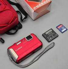 Panasonic Lumix DMC-FT25 16.1MP Digital Camera Waterproof 7m Red, Charger, SD