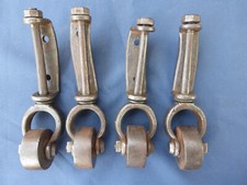 4 grosses roulettes ancienne fer pieds meuble table lit... dia. 5,5 cm