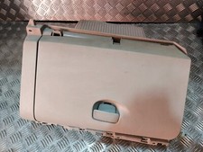 Boite à gant + Porte -