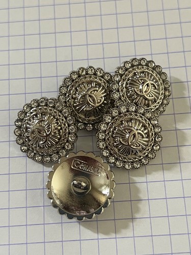 Boutons chanel vintage - 5,