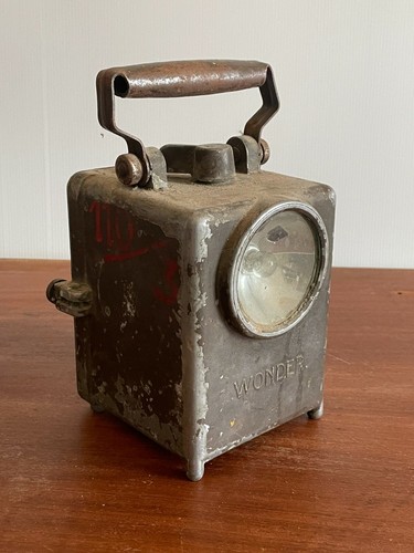 Avr8a ancienne lampe - ancienne,