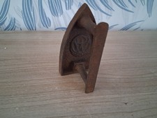 Ancien Petit Fer À Repasser