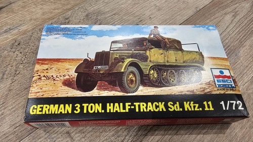 Maquette esci camion - esci, 1/72