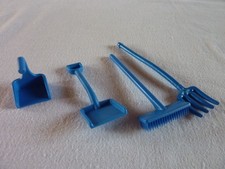 PLAYMOBIL  LOT PIECES