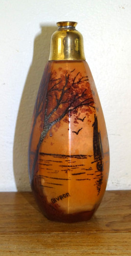 Ancien flacon vaporisateur - ancien,