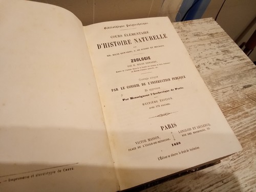 1858 vieux livre - **,