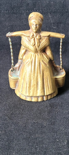 Cloche table figuratives - table,