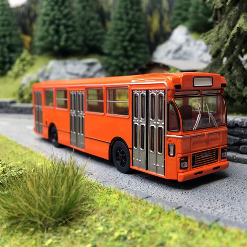 Bus fiat 418 - al,, orange