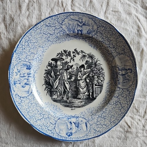Assiette parlante mois mai - assiette,