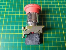 Bouton poussoir arrêt d'urgence Télémécanique ZBE-102