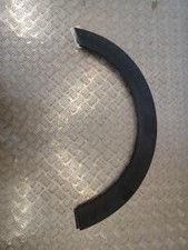 Extension d'aile arriere droit MINI MINI 2 R56 PHASE 1 1.6i - 16V TU/R:110402414