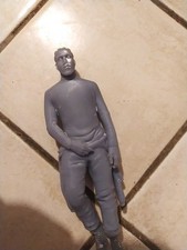  1  Figurine résine a peindre